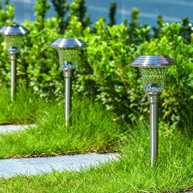 Solar Pathway Garden Light